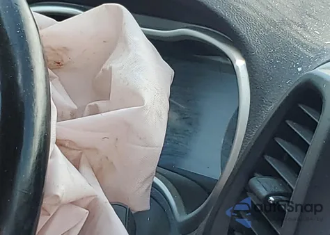 2017 Jeep Cherokee Limited z USA, uszkodzony, nr VIN 1C4PJLDBXHW577846